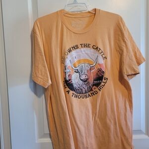 Women's extra large love in  faith tee